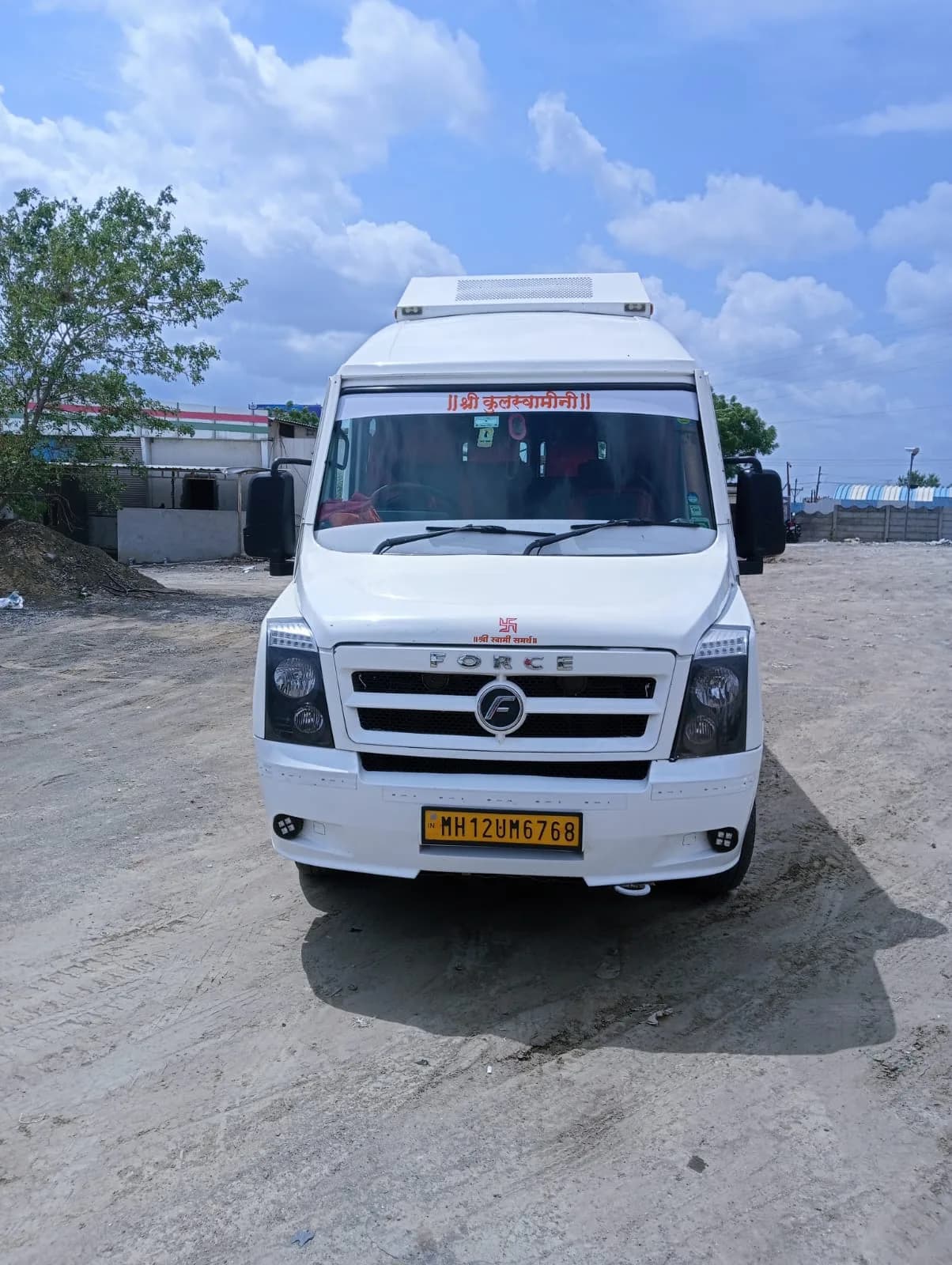 20 Seater Traveller